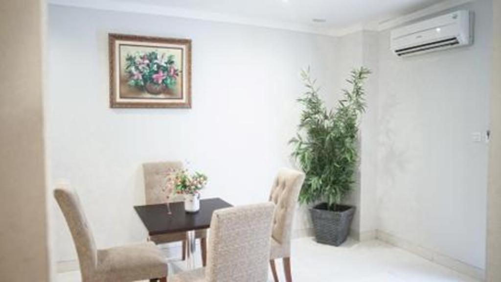 Sofyan Hotel Soepomo Cakarta Dış mekan fotoğraf